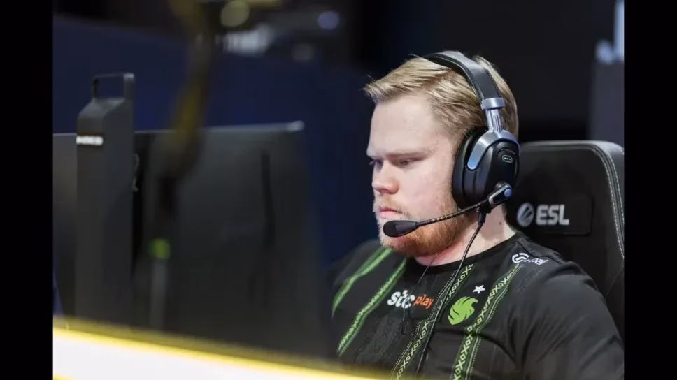 falcons-fumble-copenhagen-major-as-magisk-and-zonic-streaks-snap-image-0
